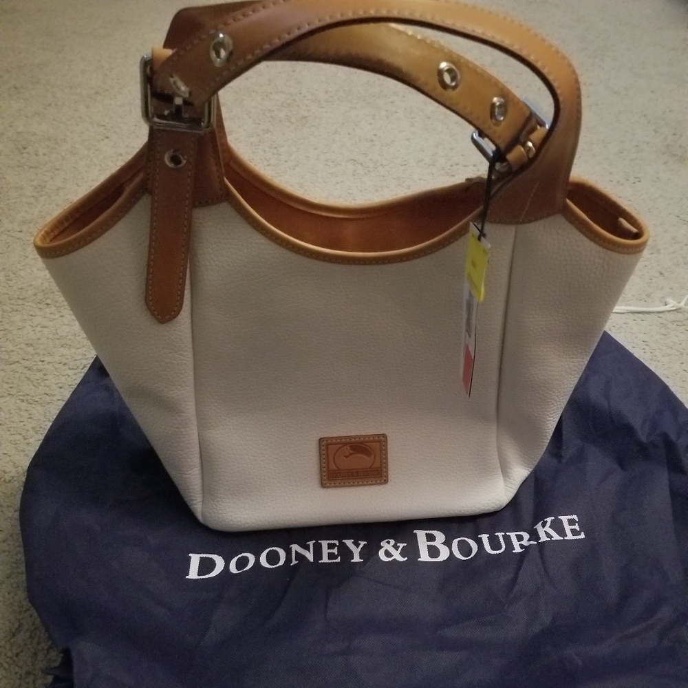 Dooney & Bourke Shoulder Bag